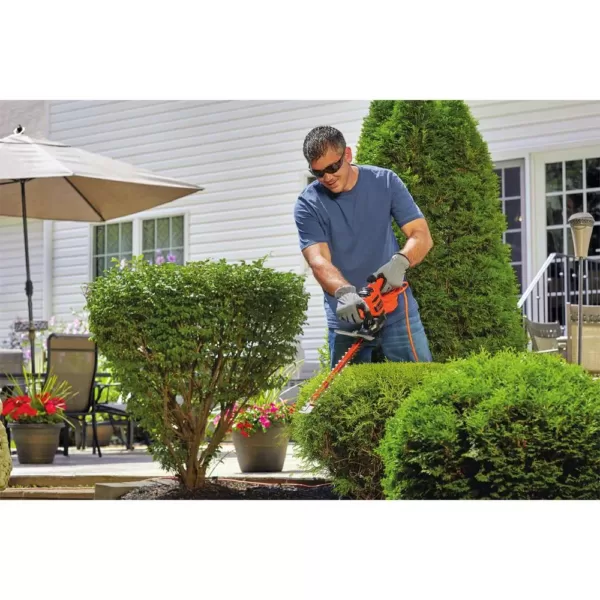 BLACK+DECKER 16 in. SAWBLADE 3.0 Amp Corded Electric Hedge Trimmer