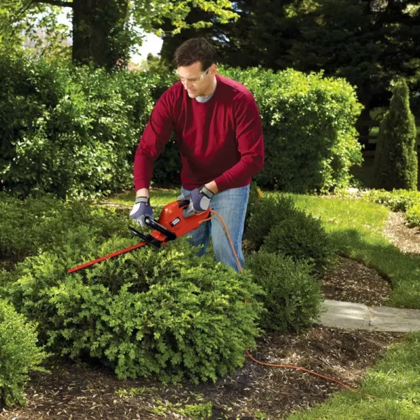 BLACK+DECKER 20 in. 3.8 Amp Corded Electric Hedge Trimmer