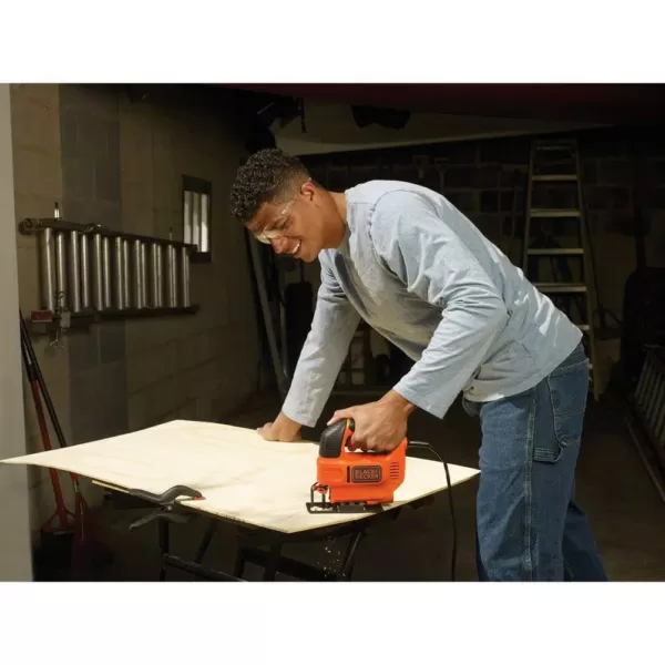 BLACK+DECKER 4.5 Amp Jig Saw