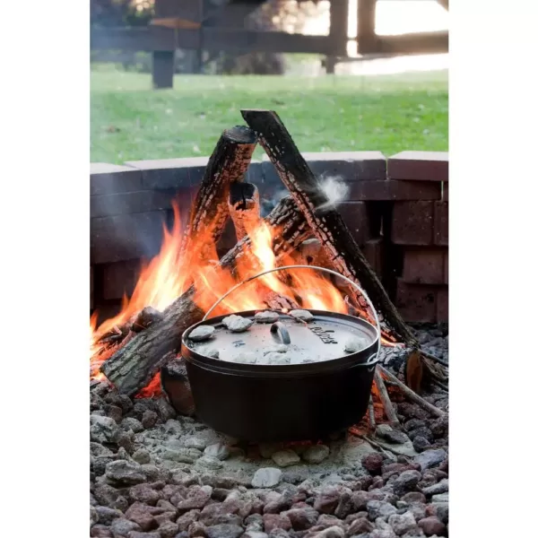 Lodge 5 Qt. Cast Iron Deep Dutch Oven with Lid and Bail Handle