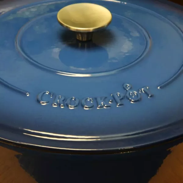 Crock-Pot Artisan 5 Qt. Enameled Cast Iron Round Braiser Pan with Self Basting Lid