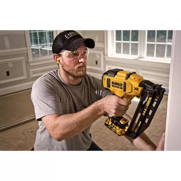 DEWALT Cordless 20-Volt Max 16-Gauge Angled Finish Nailer Kit with Bonus 20-Volt MAX XR Lithium-Ion 2.0Ah Battery 2-Pack