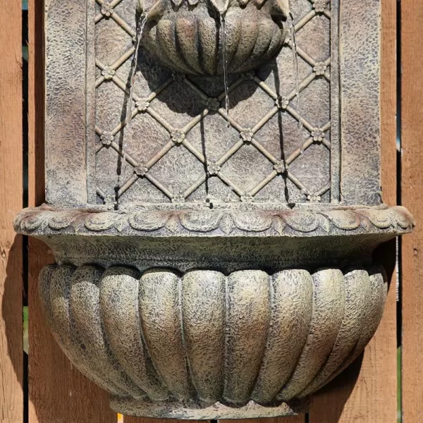 Sunnydaze Decor Venetian Resin Florentine Stone Finish Solar Outdoor Wall Fountain