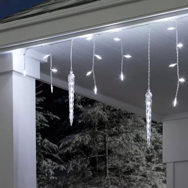 LightShow 75-Light White Shooting Star Icicle LED String Light with Cascading Lights