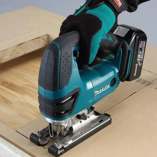 Makita 18-Volt LXT Lithium-Ion Cordless Jig Saw Kit