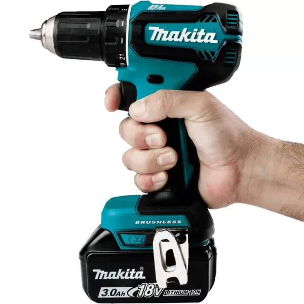 Makita 18-Volt LXT Lithium-ion Brushless Cordless 2-Piece Combo Kit 3.0Ah Driver-Drill/ Impact Driver