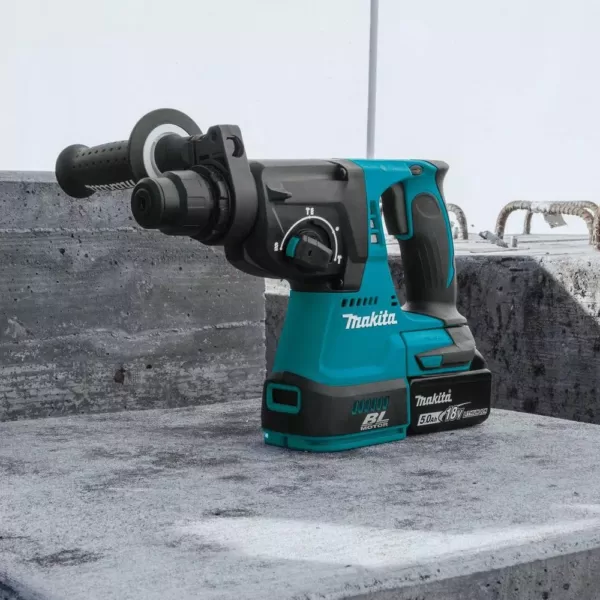 Makita 18-Volt LXT Lithium-Ion 1 in. Brushless Cordless SDS-Plus Concrete/Masonry Rotary Hammer Drill with (2) Batteries 5.0Ah