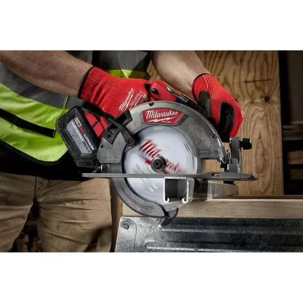 Milwaukee 6-1/2 in. x 54 Carbide Teeth Aluminum Cutting Circular Saw Blade