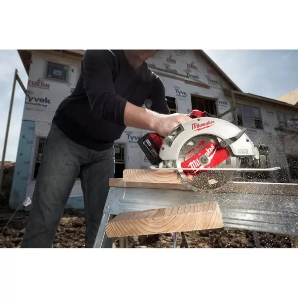 Milwaukee M18 18-Volt Lithium-Ion Brushless Cordless 7-1/4 in. Circular Saw (Tool-Only)