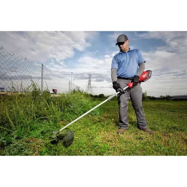 Milwaukee M18 FUEL 18-Volt Lithium-Ion Cordless Brushless String Grass Trimmer W/ Attachment Capability W/ M18 5.0Ah Battery