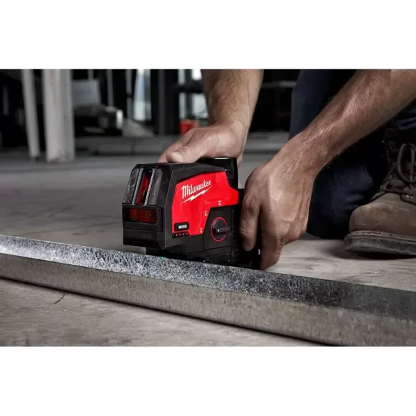 Milwaukee M12 12-Volt Lithium-Ion Cordless Green 125 ft. Cross Line and Plumb Points Laser Level Kit with 3.0 Ah Battery