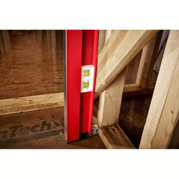 Milwaukee 78 in. to 144 in. REDSTICK Expandable Box Level