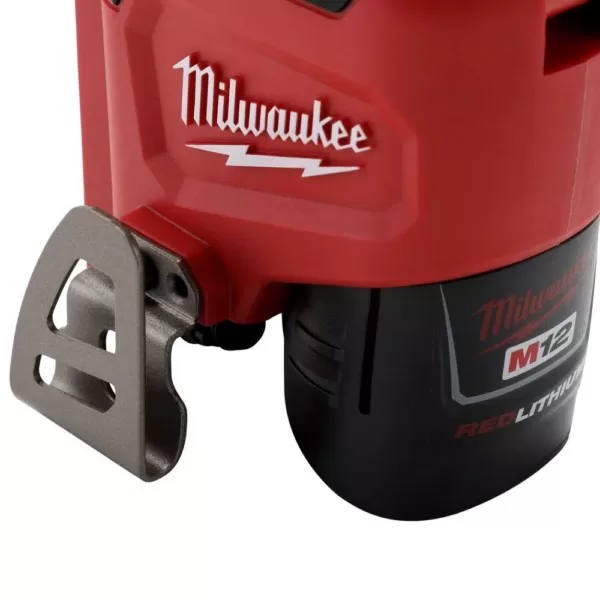 Milwaukee M12 12-Volt Lithium-Ion Cordless Rivet Tool Kit with (2) 1.5Ah Batteries, Charger and 1000 Lumens M12 Flood Light