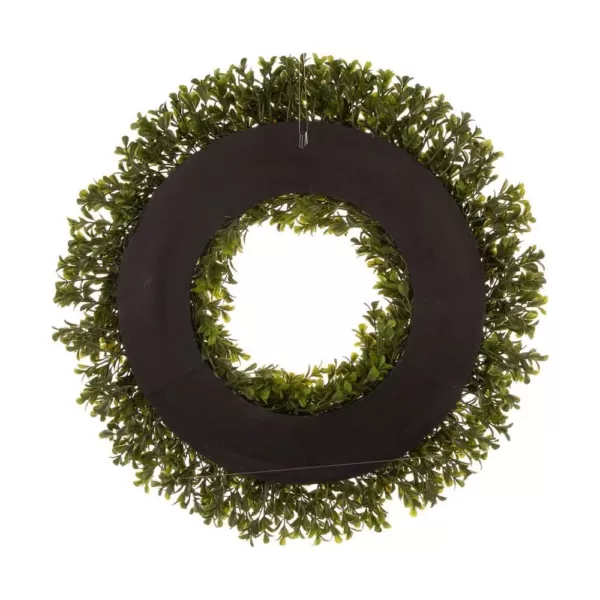 Glitzhome 18 in. D Artificial Boxwood Wreath