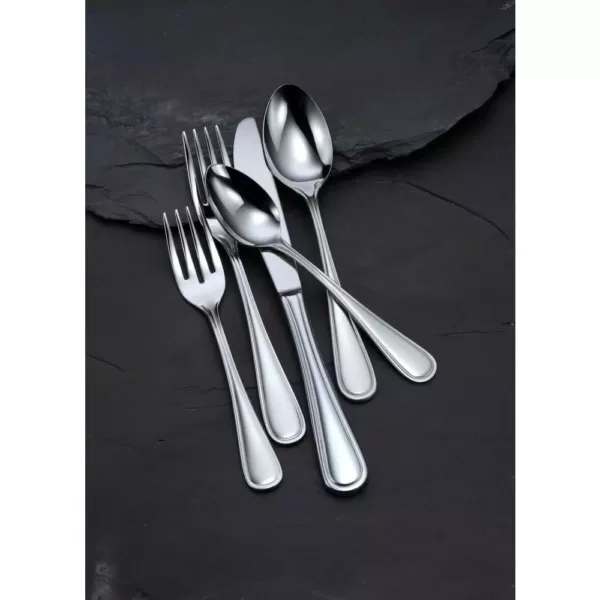 Oneida New Rim II 18/0 Stainless Steel Table Forks, European Size (Set of 12)