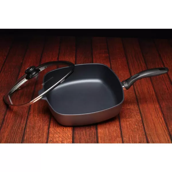 Swiss Diamond Classic Series 5 qt. Cast Aluminum Nonstick Saute Pan in Gray with Glass Lid