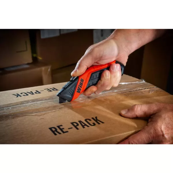 Wiss Auto-Retracting Safety Utility Knife