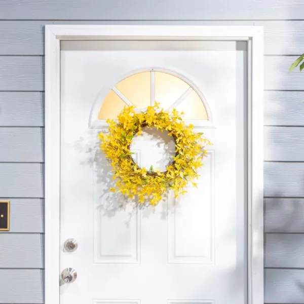 Gerson 24 in. Dia Yellow Forsythia Wreath