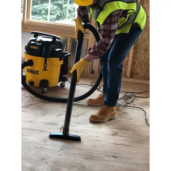 DEWALT 12 Gal. Poly Wet/Dry Vac